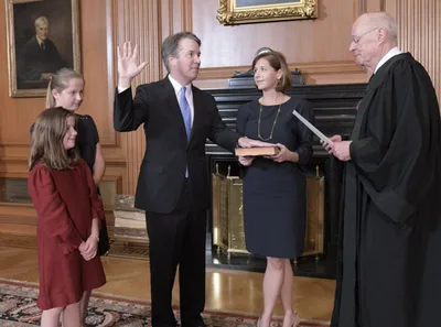 Senate Confirms Brett Kavanaugh to Supreme Court by 50-48 Vote