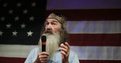 Duck Dynasty star Phil Robertson dies at 79