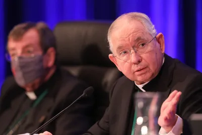 U.S. bishops overwhelmingly approve document on the Eucharist | Crux