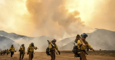 Central California Wildfire Injures Three, Threatens Homes