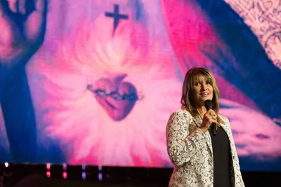 Bobbie Houston says she’s ‘trusting in the living God, righteous courts of Heaven’