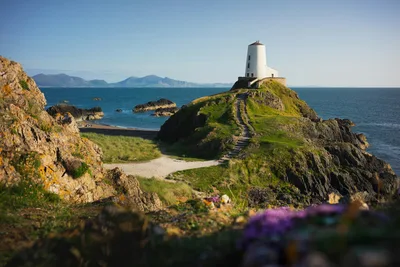 Faith in Wales report 2025 highlights social action by churches