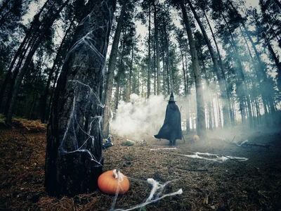 Ex-Witches Disagree on Whether Christians Should Celebrate Halloween, Share Their Paths to Christ