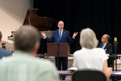 SWBTS trustees elect president, chancellor; adopt new plan, budget, programs | Baptist Press