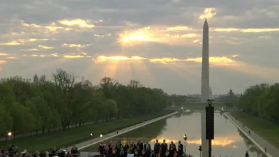 'Praising the Name of Jesus': Easter Sunrise Service Returns to Lincoln Memorial in Washington DC