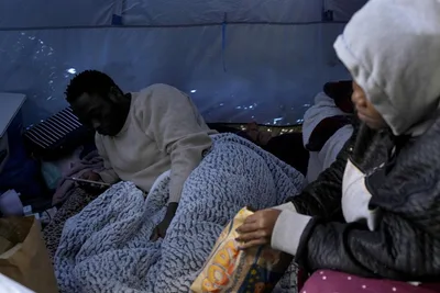 Europe’s migrant crisis dominates pope’s Cyprus-Greece trip