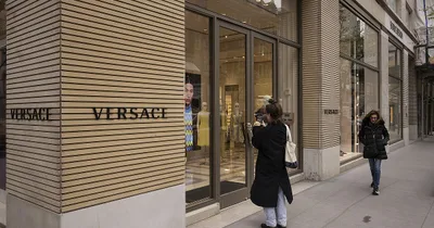Prada to Buy Rival Versace for $1.38 Billion