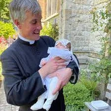 Nottingham University accepts pro-life priest
