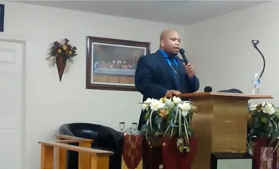 Married pastor accused of robbing 5 women, sexually assaulting 2