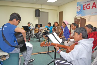 Refugee children finding sense of normalcy | Baptist Press