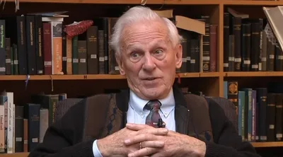 Brother Andrew, Founder of Open Doors and ‘God’s Smuggler,’ Dies at 94