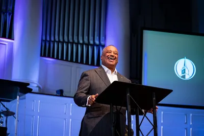 Luter honored at NOBTS for 35 years of ministry, influence | Baptist Press
