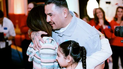 'God's Forgiveness is Mind Blowing': Prison Ministry Helps Inmates Celebrate Christmas with their Families