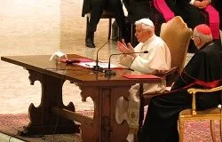 Pope: media helped spread misinterpretations of Vatican II