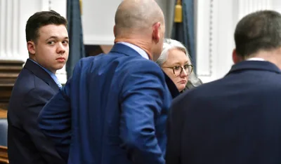Rittenhouse Jurors to Return For Day 2 of Deliberations