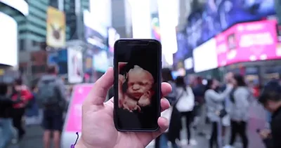'Alive from New York': Pro-lifers rally in Times Square | Baptist Press