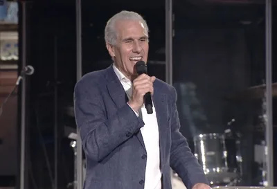 Nicky Gumbel elected to Church of England parliament with a call to put evangelism first