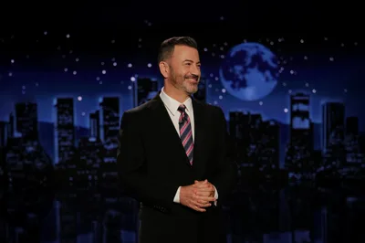 Watch: Jimmy Kimmel Returned to Late Night With a Moving Message on Forgiveness, Free Speech and Unity - RELEVANT