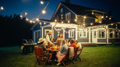Dining Across Culture War Divides