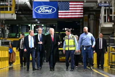 Evangelical Leader Criticizes Trump for Flipping Off Factory Worker: 'Coarsening of civic conduct'