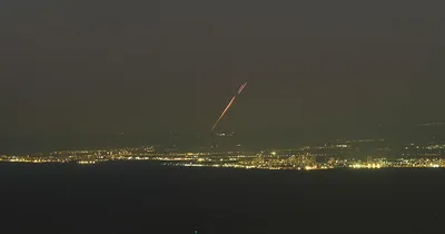 Iran launches missiles at Israel
