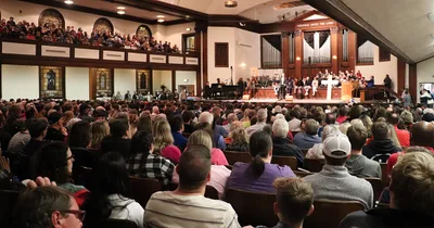 “Outpouring” at Asbury University chapel runs over a week