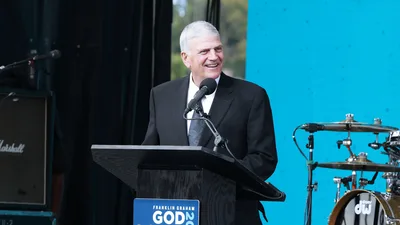 'The Hope That's Only Found in Jesus Christ': Hundreds Choose Christ as Franklin Graham Kicks Off US Outreach