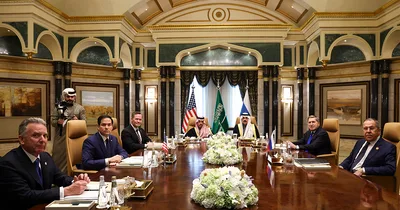 Rubio, Lavrov meet to talk about peace in Ukraine