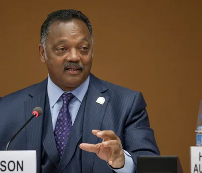 ‘I Am Somebody!’: Jesse Jackson, Civil Rights Leader Who Ran for Presidency, Dies at 84