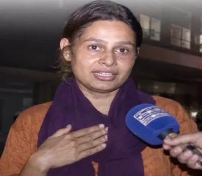 Christian nurse hailed as hero in Pakistan after saving infant from deadly hospital fire