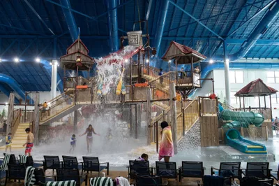 Shout to the Lord — and splash on the water slides