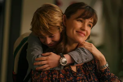'The Adam Project' star Jennifer Garner, director talk fostering family connections through film