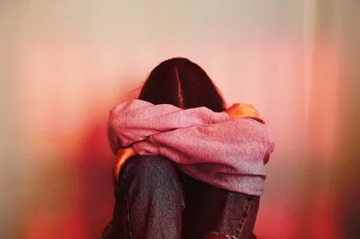 Losing Friends Hurts, But What If It's Part of God’s Plan? - RELEVANT