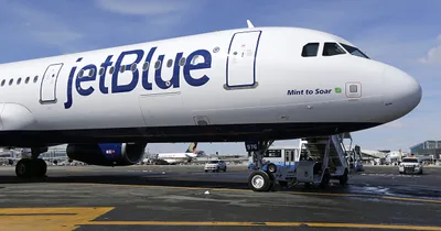 Judge stops JetBlue merger with Spirit in win for Biden