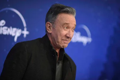 'Truly Weird': Actor Tim Allen's 'Santa Clauses' Line About 'Saying Merry Christmas' Sparks Internet Furor