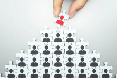 12 Signs of Abusive Leaders
