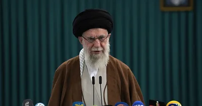 Iran’s supreme leader lauds American university protesters