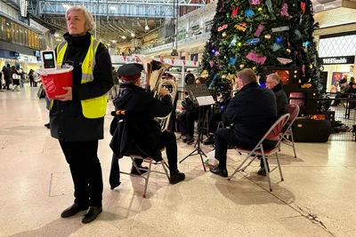 UK Christians Challenge Christmas Rally Organized by Far-Right Provocateur