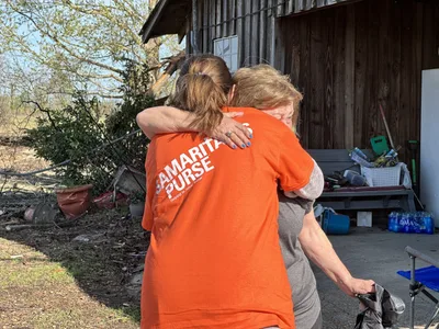 Dozens Help Samaritan's Purse Meet the Physical, Spiritual Needs of Mississippi Tornado Victims