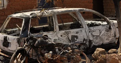 Nigeria reports gunmen killing at least 140 villagers