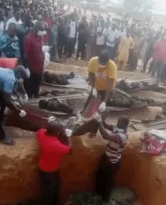 Nigeria: Armed terrorists kill 33 Christians; bishop calls bloodshed 'handiwork of the evil ones'