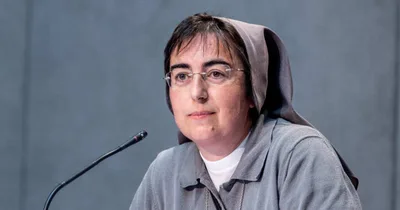 Pope Leo XIV names nun, cardinal to succeed Cardinal Czerny at human development office