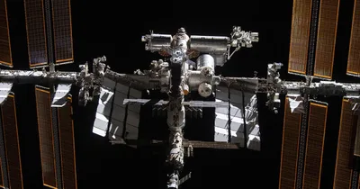 SpaceX Tapped to Steer International Space Station into Ocean