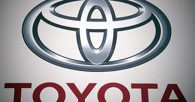 Computer Glitch Halts Production at Toyota Factories