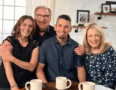 Saddleback pastor Rick Warren to retire in September, names Andy Wood as his successor | Baptist Press