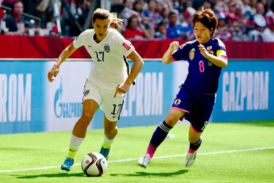 US World Cup Champion Tobin Heath Thanks God for FIFA Win as NYC Hosts First-Ever Parade for Women's Sports Team (Photos)