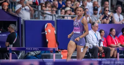 Decorated Olympic Athletes Give Glory to God