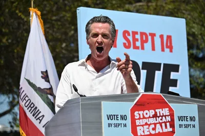 Gavin Newsom Slapped with 'Ebenezer Award' for Canceling In-Person Christmas Tree Lighting