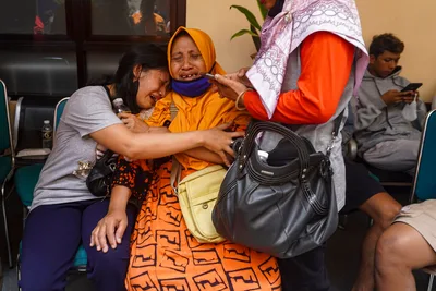 At Least 125 Die as Tear Gas Triggers Crush at Indonesia Soccer Match