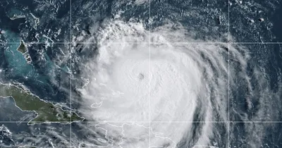 Category 4 Hurricane Erin Churns off East Coast